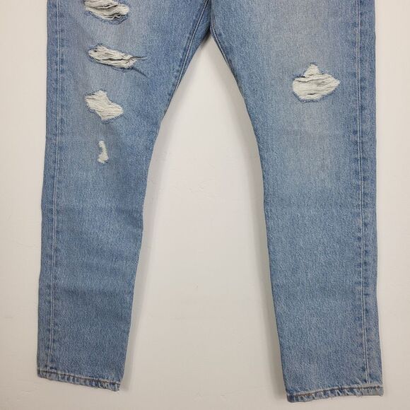 Levi NWT 501 S High Rise Skinny Leg Distressed Button Fly Light Wash Jeans 29 - Picture 3 of 8